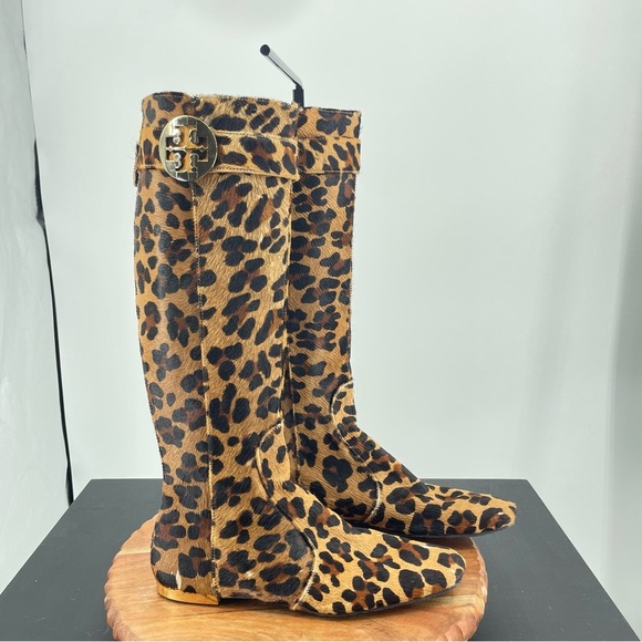Tory Burch Calf Hair Uma Leopard Knee High Boots WOMENS Sz 8.5 Gold Logo - Picture 1 of 12